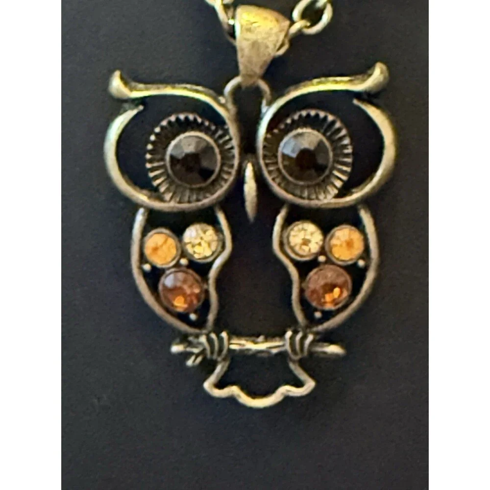 Vintage Owl Pendant Brass Toned Necklace 32